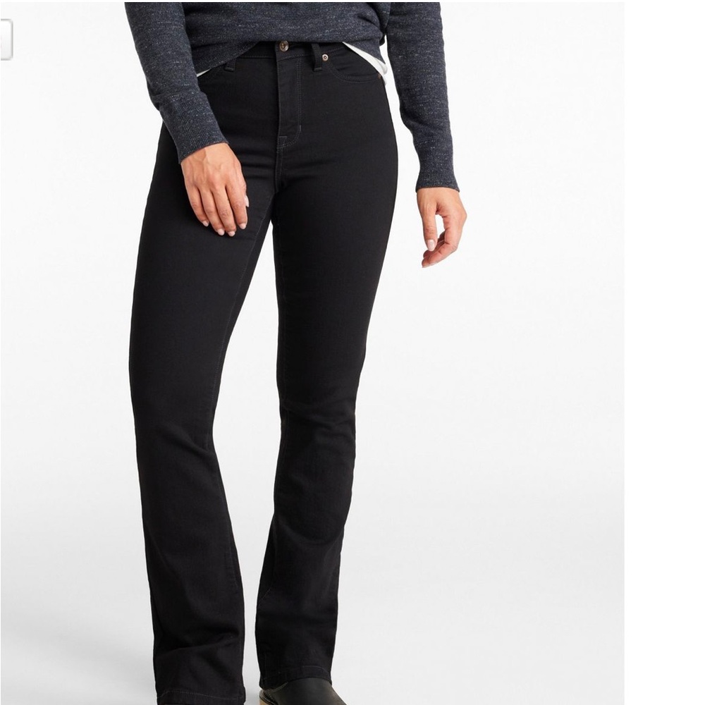 L.L. Bean True Shape high waisted bootcut black jeans size 8 regular